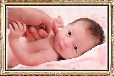 Baby-Portrait-Pink