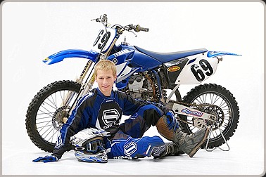 Motocross-Bike-Portrait